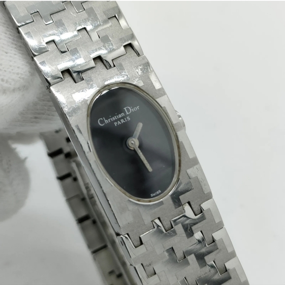 CHRISTIAN DIOR WATCH D70-100 STAINLESS STEEL SILVER QUARTZ ANALOG DISPLAY LADIES - Picture 8 of 11